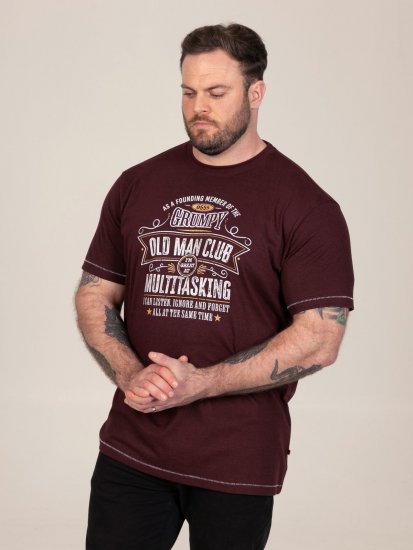 D555 Baldwin Grumpy Old Man Club Print Crew Neck T-shirt Burgundy/ Black Twist - T-shirts - T-shirts Homem Tamanhos Grandes