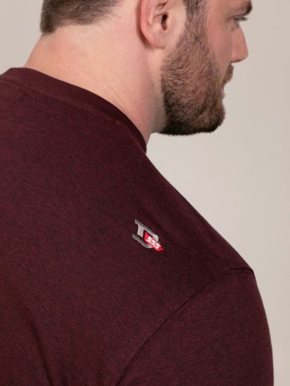 D555 Baldwin Grumpy Old Man Club Print Crew Neck T-shirt Burgundy/ Black Twist - T-shirts - T-shirts Homem Tamanhos Grandes