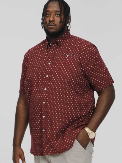 D555 DUNSTABLE S/S Micro AO Print Shirt Burgundy - Camisas - Camisas Homem Tamanhos Grandes