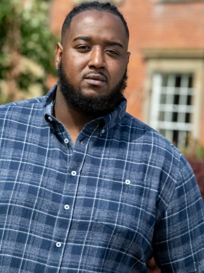 D555 SONNY Navy Check Long Sleeve Shirt With Chest Patch Pocket & Button Down Collar Navy Check - Camisas - Camisas Homem Tamanhos Grandes