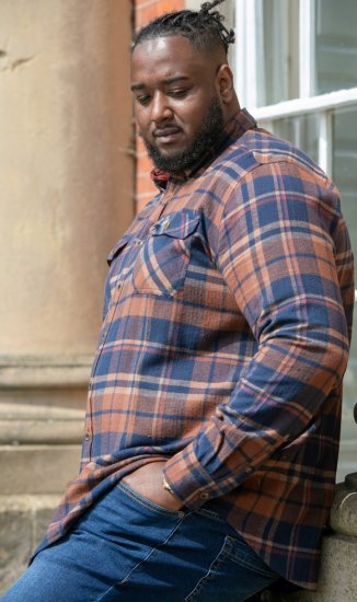 D555 SHERLOCK Check Overshirt With Two Patch Pockets & Button Down Collar Navy - Camisas - Camisas Homem Tamanhos Grandes