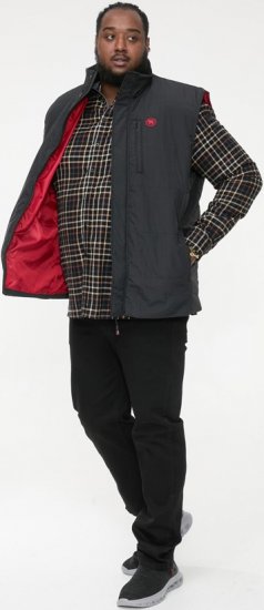 D555 FELIPE Zip Through Padded Gilet With Contrast Colour Lining And Rubber Badge Black - Casacos - Casacos Homem Tamanhos Grandes
