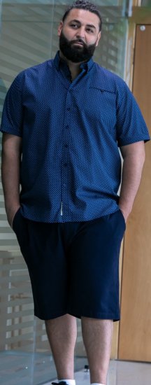 D555 Norwich Short Sleeve Micro AOP Shirt With Hidden Button Down Navy - Camisas - Camisas Homem Tamanhos Grandes