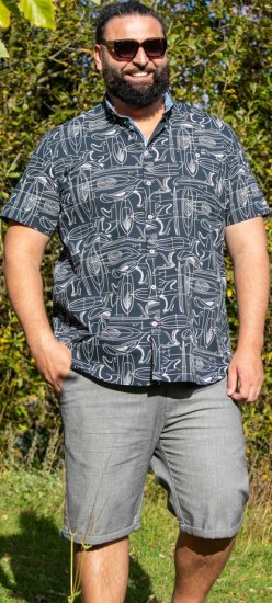D555 Worthing Surf AOP Short Sleeve Button Down Collar Shirt Navy - Camisas - Camisas Homem Tamanhos Grandes