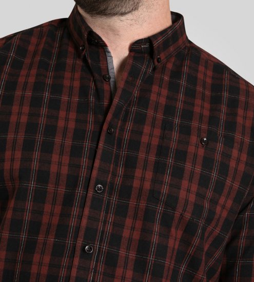 D555 Horsham Long Sleeve Shirt with Chest Pocket Burgundy/Black Check - Camisas - Camisas Homem Tamanhos Grandes