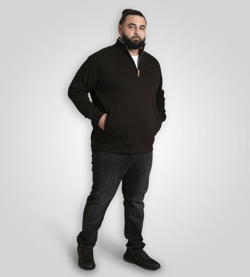 D555 Russel Fleece Sweatshirt with Chest Embroidery Black - Sweatshirts & hoodies - Sweatshirt & Camisolas com Capuz tamanhos grandes