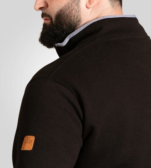 D555 Russel Fleece Sweatshirt with Chest Embroidery Black - Sweatshirts & hoodies - Sweatshirt & Camisolas com Capuz tamanhos grandes