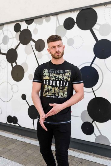 D555 BRICKET Camo Brooklyn T-Shirt - T-shirts - T-shirts Homem Tamanhos Grandes