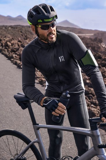 JP1880 Jay-Pi QuickDry Cycling Jacket Black - Roupa desportiva & Outdoor - Roupa Desportiva Tamanhos Grandes