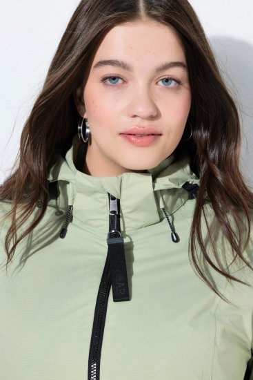 Ulla Popken 835132 Casaco técnico HYPRAR em linha A com capuz amovível Verde-salva claro - Jaquetas - Casacos plus size para mulher