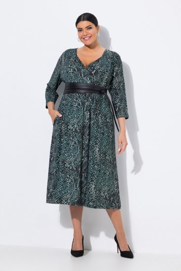 Ulla Popken 841839 Vestido de jersey com padrão animal e manga 3/4 Verde escuro - Vestidos midi - Vestidos Midi Tamanhos Grandes