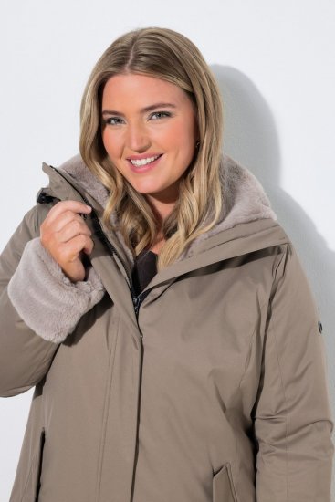 Ulla Popken 850509 Casaco de pelo sintético Taupe - Jaquetas - Casacos plus size para mulher