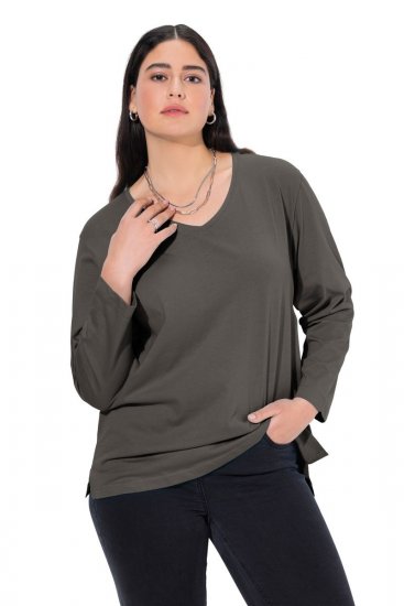 Ulla Popken Back To Basics V-Neck Relaxed Fit Cotton Tee Graphite Grey - T-shirts - T-shirts femininas