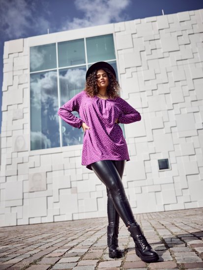 Ulla Popken Pleated Confetti Print Long Sleeve Tee Light Plum - T-shirts estampadas para mulher - 