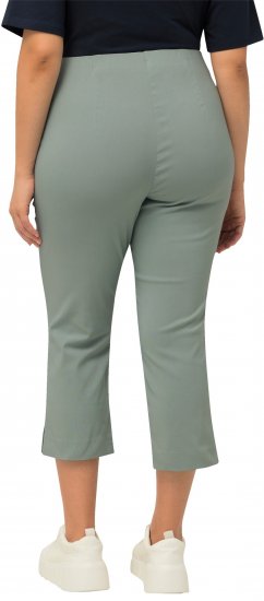 Ulla Popken Stretch Basic Bengaline Capri Pants Light Moss Green - Jeans & Calças Femininas em Tamanhos Grandes – Plus Size - 