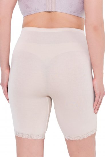 Ulla Popken Lace Hem Stretch Viscose Knit Bicycle Length Lounge Shorts Beige - Jeans & Calças Femininas em Tamanhos Grandes – Plus Size - 