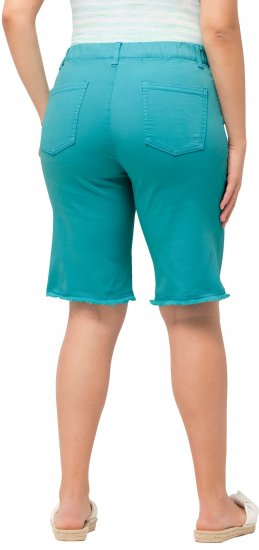 Ulla Popken Frayed Hemline Elastic Waistband Bermuda Shorts Bright Turquoise - Jeans & Calças Femininas em Tamanhos Grandes – Plus Size - 