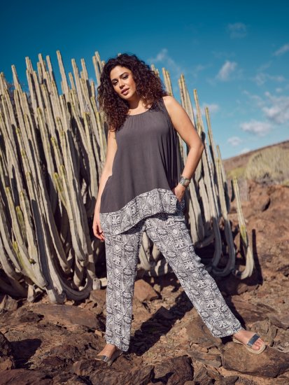 Ulla Popken Mosaic Print Elastic Waist Pants Black - Jeans & Calças Femininas em Tamanhos Grandes – Plus Size - 