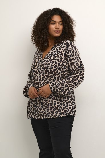 Kaffe Curve Mirta Tilly Blusa Com Estampado De Leopardo - Blusas e Túnicas - 