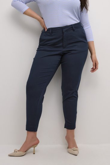 Kaffe Curve Leana Calças Chino 7/8 Azul Marinho Meia-Noite - Jeans & Calças Femininas em Tamanhos Grandes – Plus Size - 