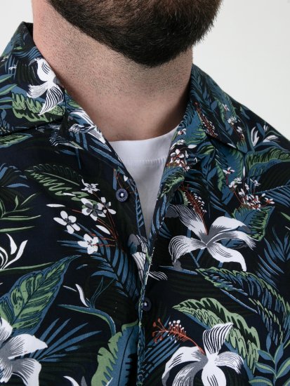 D555 Corden Hawaiian AOP Cuban Collar Resort Short Sleeve Navy - Camisas de manga curta - Camisas de Manga Curta Tamanhos Grandes