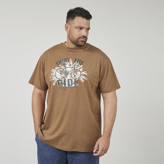 North Latitude 61315 T-Shirt Com Estampa Camel - T-shirts - T-shirts Homem Tamanhos Grandes