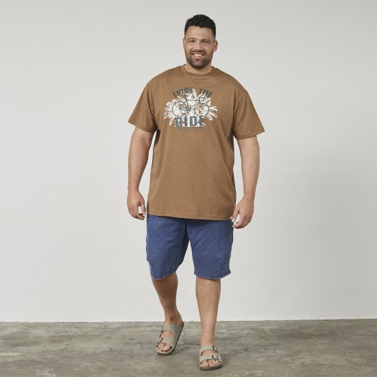 North Latitude 61315 T-Shirt Com Estampa Camel - T-shirts - T-shirts Homem Tamanhos Grandes