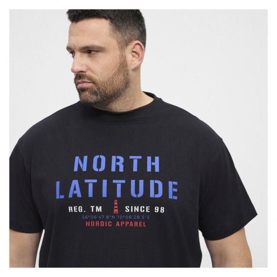 North Latitude Logo T-Shirt Black - T-shirts - T-shirts Homem Tamanhos Grandes