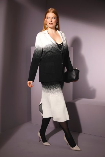Ulla Popken Blazer De Malha Com Degradê De Cor Preto/Branco - Blazers e Coletes - 
