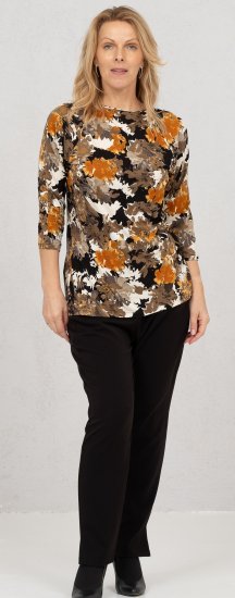 Scandinavian Caramel Flowers Blouse Orange and Brown - T-shirts estampadas para mulher - 